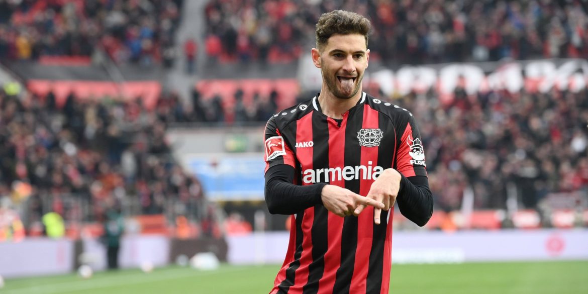 Transfergerüchte: Alario, Schwolow, Demirovic – Wechsel innerhalb der Bundesliga?